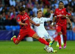 Grzegorz Krychowiak w walce z Luką Modriciem. Czy uda mu się dzisiaj zatrzymać Messiego i spółkę?