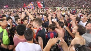 Kilkadziesiąt tysięcy ludzi świętowało awans do Serie A