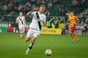 14.02.2016, Warszawa ul.Łazienkowska 3, Ekstarklasa Legia Warszawa - Jagiellonia Białystok; Nz. Igor Lewczuk; fot. Grzegorz Rutkowski;