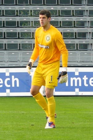 Fraser Forster w barwach Celticu Glasgow
