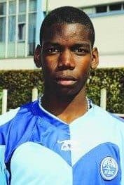 Młodziutki Paul Pogba w koszulce Le Havre fot.pinterest.com)