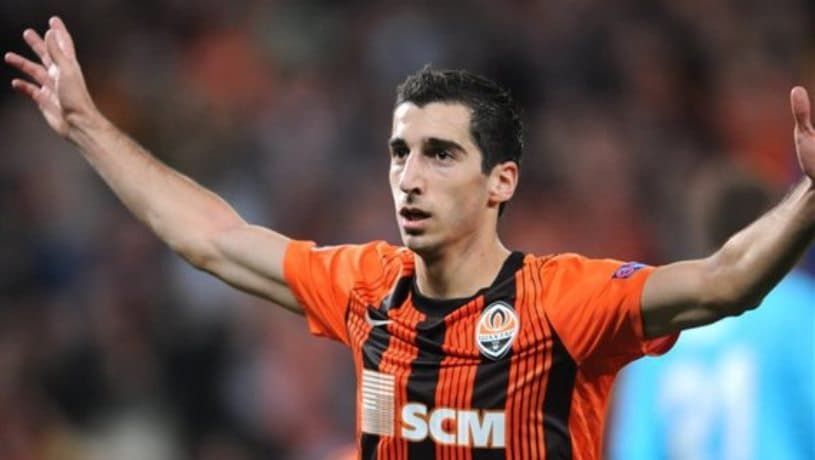Henrikh Mkhitaryan znów zachwyca i ma kontuzje. Co zrobią Rzymianie?
