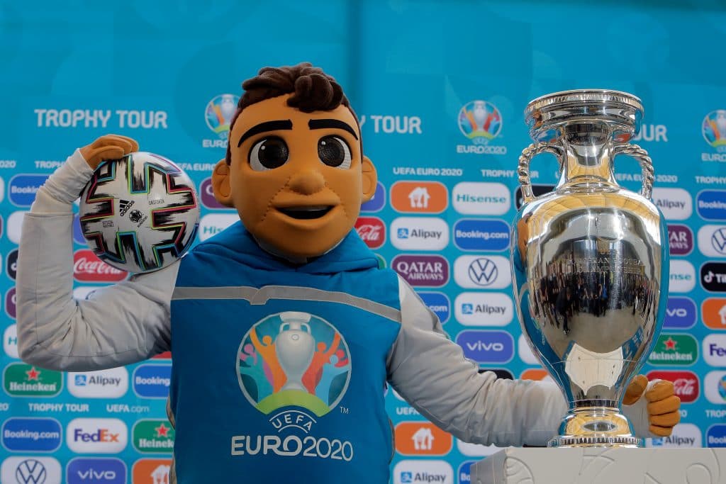 EuroRaport iGola: Dania i Anglia w drodze na Wembley! Instagram to zło?!