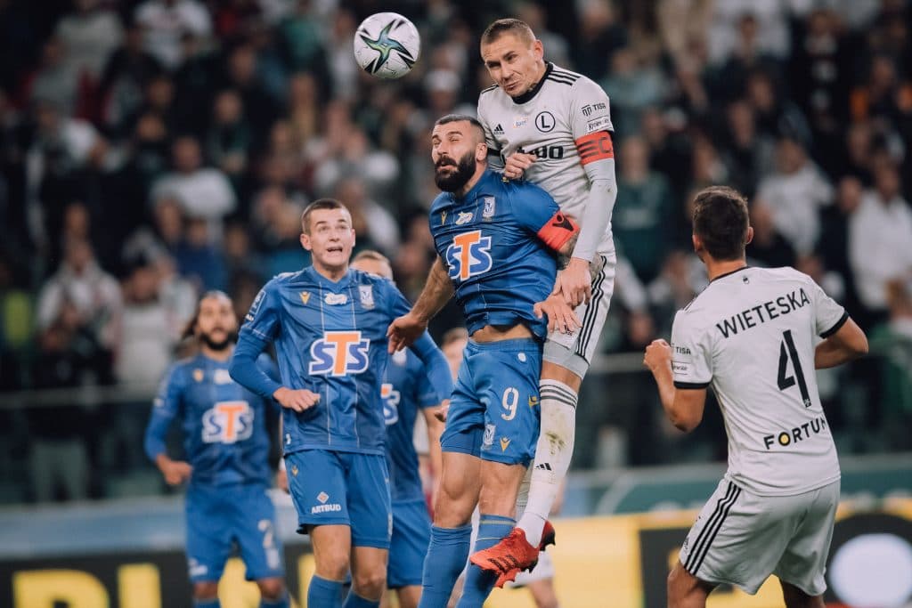 Legia Warszawa po raz kolejny w tym sezonie zawiodła swoich kibiców...