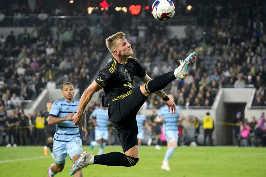 Mateusz Bogusz w Los Angeles FC
