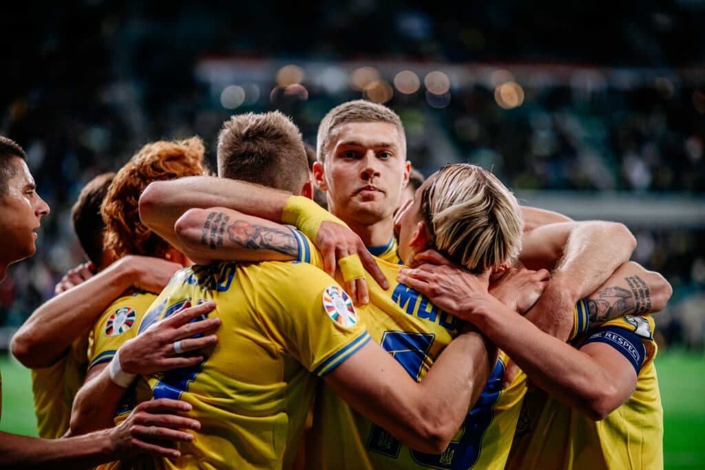 Ukraina