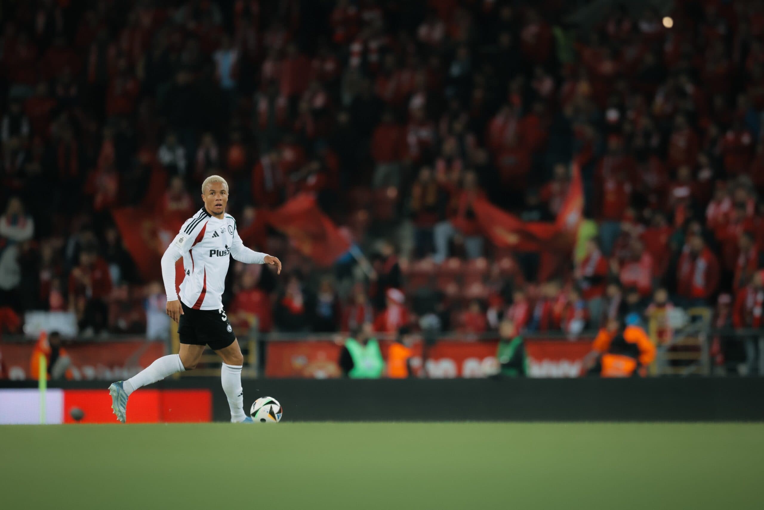 Legia Warszawa Steve Kapuadi