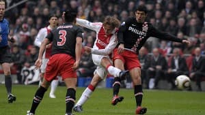 Ajax zdobył trzy punkty i w tabeli wyprzedził zespół z Eindhoven