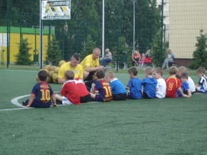 Łukasz Markowski i Krystian Kurpiś podczas treningu z najmłodszą grupą 