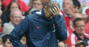 Arsenal fatalnie rozpoczął sezon – Arsene Wenger ma o czym myśleć