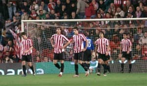 Piłkarze Athletic coraz bliżej spadku.