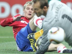 Milos Krasić i jego koledzy z kadry muszą wygrać starcie w Belfaście