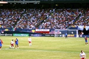 Nasza flaga towarzyszyła nam na Euro 2008 a teraz jeździ z nami gdzie tylko można. 