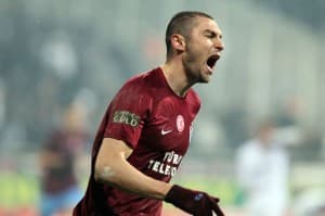 Burak Yilmaz nie strzela jeszcze w barwach Galatasarayu tyle goli, co w Trabzonie, ale i tak okazał się dobrym transferem