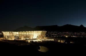 Cape Town Stadium nocą