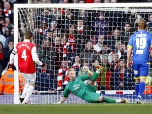 Być może po powrocie Cesca Fabregasa Arsenal zacznie wygrywać