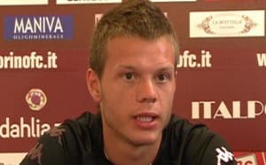 Dejan Lazarević zapewnił zwycięstwo Chievo w derbowym meczu z Hellasem