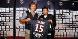 Lugano (z lewej) uratował PSG przed kompromitacją