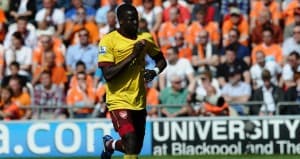 Emmanuel Eboue jest bliski przejścia do Galatasaray Stambuł