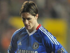 Fernando Torres oddał kilka niecelnych strzałów