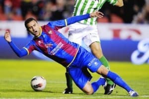Ghezzal okazał się godnym zmiennikiem Arouny Kone i zdobył dwie bramki