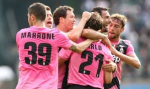 Piłkarze Juventusu są na czele Serie A. Czy tak będzie po 21. kolejce? 