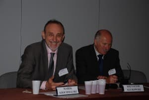 Dr Marek Krochmalski (z lewej) podczas jednej z sesji