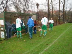 Piłkarze KS-u Chełmek zanotowali dwa awanse pod rząd. Czy sezon 2010/2011 zakończą kolejnym?