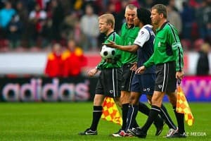 Błędna decyzja Roelofa Luinge zadecydowała o wyniku meczu na ArenA