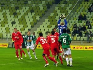 Udana interwencja bramkarza Widzewa, Macieja Mielcarza