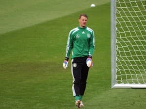 Manuel Neuer, bramkarz reprezentacji Niemiec, puścił dotychczas cztery gole na Euro