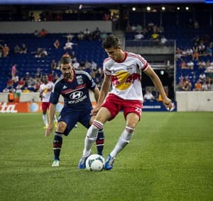 Miazga i Yoann Gourcuff z Olympique Lyon
