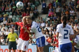Katie Chapman (z lewej) i Maija Saari
