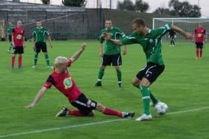Jakub Więzik (po prawej) dał wyrównanie Górnikowi Polkowice