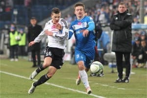 Mateusz Mak w walce z Karolem Linettym