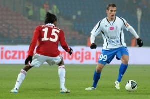 Czy Wojciech Król okaże się równie cennym piłkarzem jak Arkadiusz Milik (na zdjęciu z numerem 99)?
