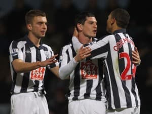 Pablo Ibanez (środek) oraz Peter Odemwingie (po prawej) zdobywali dzisiaj bramki w spotkaniu przeciwko West Hamowi