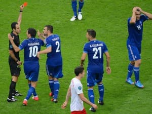 Czerwona kartka dla Papastathopoulosa