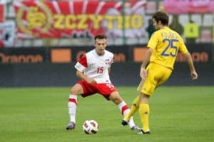 Adam Matuszczyk powoli staje się pewniakiem w kadrze Franciszka Smudy