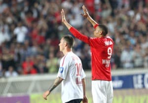 Strzelcy bramek w pierwszej połowie – Ludovic Obraniak i Guillaume Hoarau