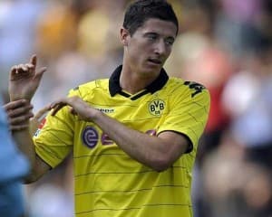 Robert Lewandowski, jeden z nielicznych piłkarzy młodego pokolenia w Polsce, który gra w dobrym europejskim klubie