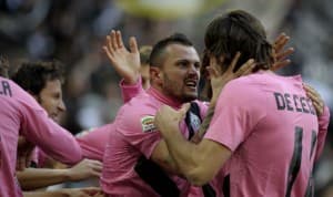 Wynik meczu na Juventus Arena otworzył Simone Pepe, który już w 4. minucie zdobył gola