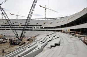 Stadion Narodowy, lipiec 2010, montaż trybun