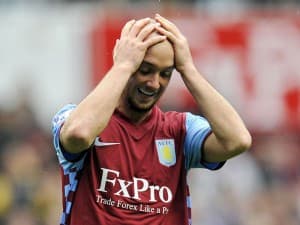 Gol Irelanda w pierwszej połowie pozwolił Aston Villi wrócić do gry