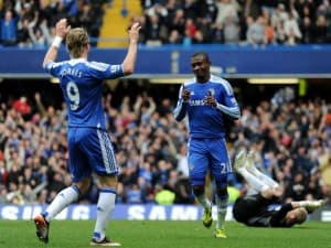 Torres asystował przy golu Kalou