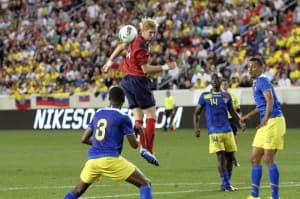 Z przodu Klinsmann stawia na młodzież – w akcji utalentowany Brek Shea z FC Dallas