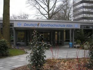 Wejście do budynku DSHS w Köln