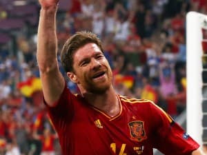 Xabi Alonso dowodzącym numer jeden