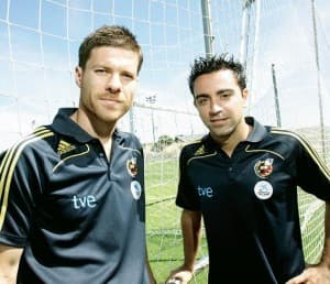 Xabi Alonso i Xavi Hernandez nie pomogą swoim drużynom w następnej kolejce Primera Division
