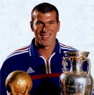 Zinedine Zidane zapewnił Francji triumf na mistrzostwach świata